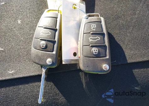 2017 Audi A3 2.0T Premium из США, поврежденный, VIN WAUY8LFF2H1019466